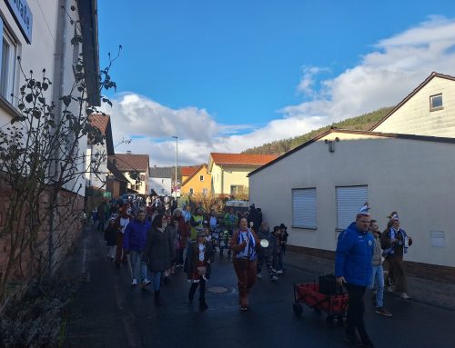 Bunter Kinder-Krach-Mach-Umzug am Faschingsdienstag
